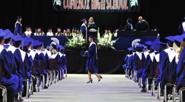 Dress Code for High School Graduations